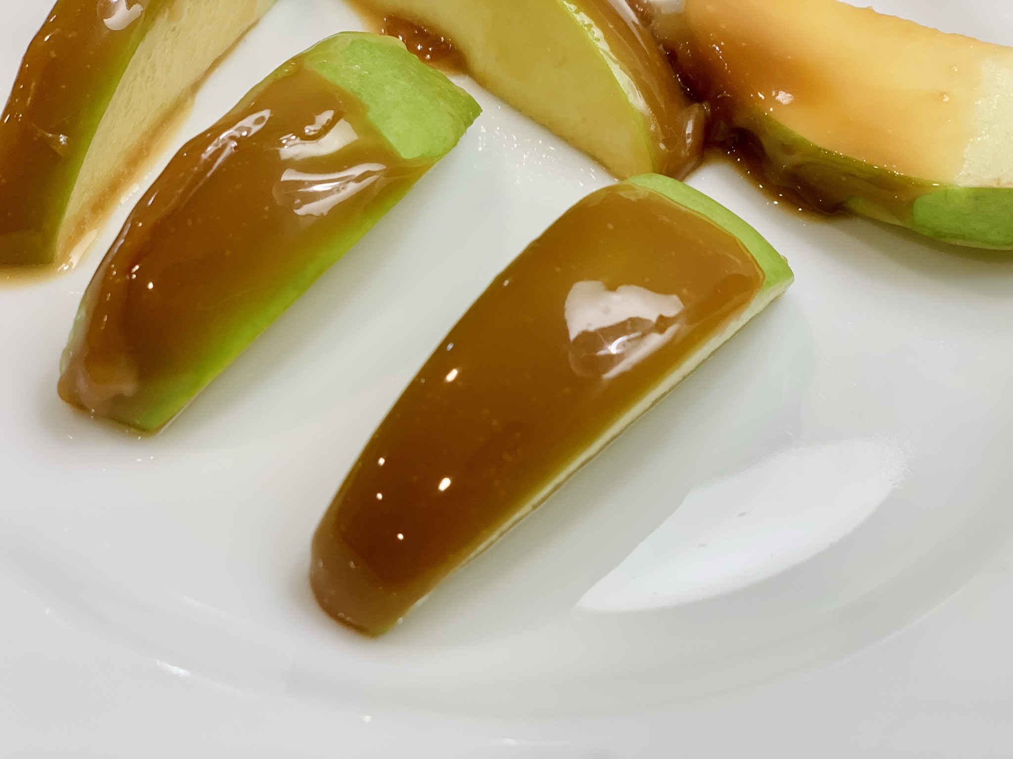 Easy Caramel Dipped Apple Slices Recipe Wonderland